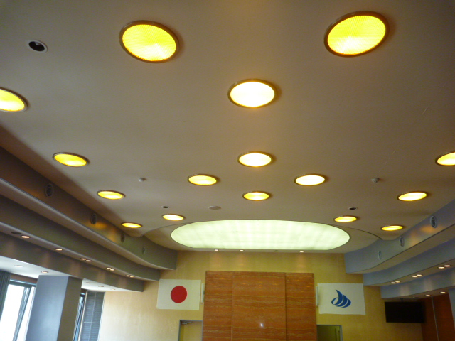 施工前_議長席側